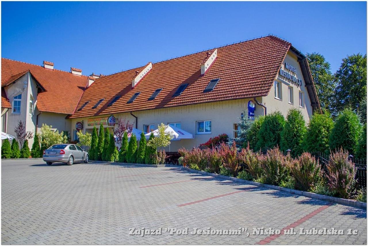 Zajazd Pod Jesionami Nisko Exterior foto